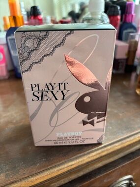 PLAYBOY Play It Sexy - Pink & Rose Gold Packaging 60ML